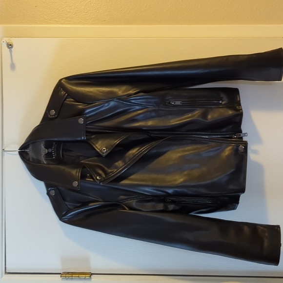 Bagatelle Collection Black Vegan Leather Jacket - Picture 3 of 7